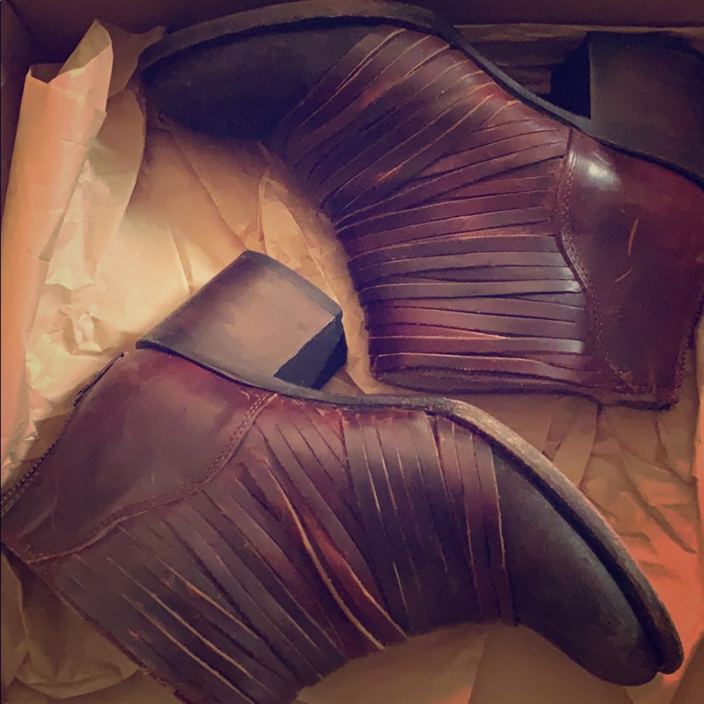 FREEBIRD HEELED ANKLE BOOT